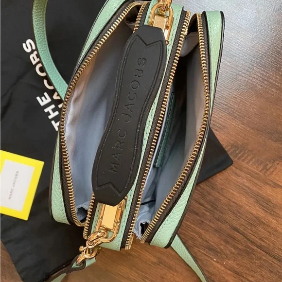 MARC JACOBS Mini Textured BoxColor Malachite